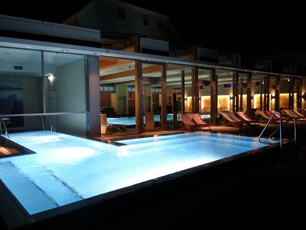 Hotel Und Restaurant Am Peenetal Liepen  Exterior foto